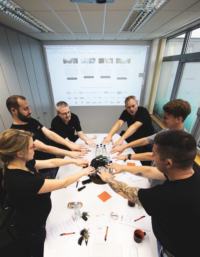 purpix Team beim Meeting